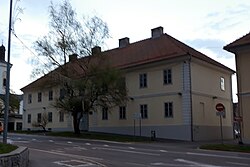 Zgrada vojne uprave, Ulica kralja Zvonimira 10