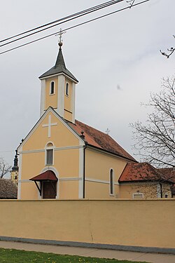 Rimokatolička crkva u Laćaraku