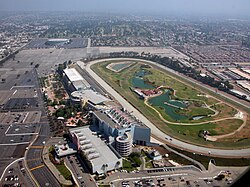 Hollywood Park u Inglewoodu, daleko od Hollywooda