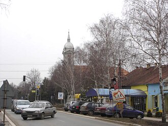 Glavna gradska ulica sa Katoličkom crkvom