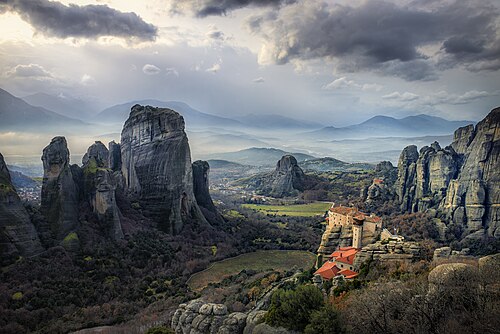 Datoteka:15 icon.svg Meteora rock formation with monasteries on top of them, Greece Stathis Floros