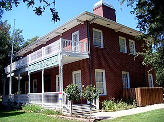 Stari hotel Elk Grove