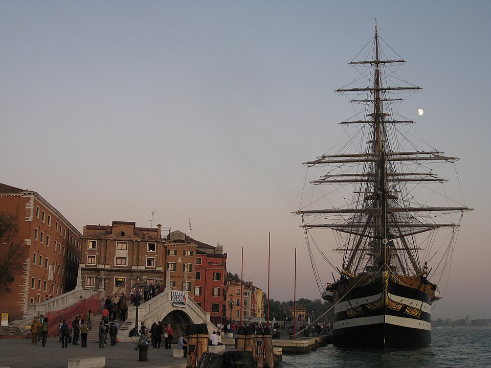 Datoteka:Venezia - Amerigo Vespucci.JPG