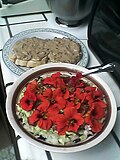Tropaeolum majus u salati
