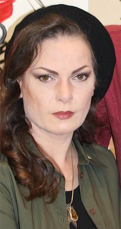 Zeena Schreck