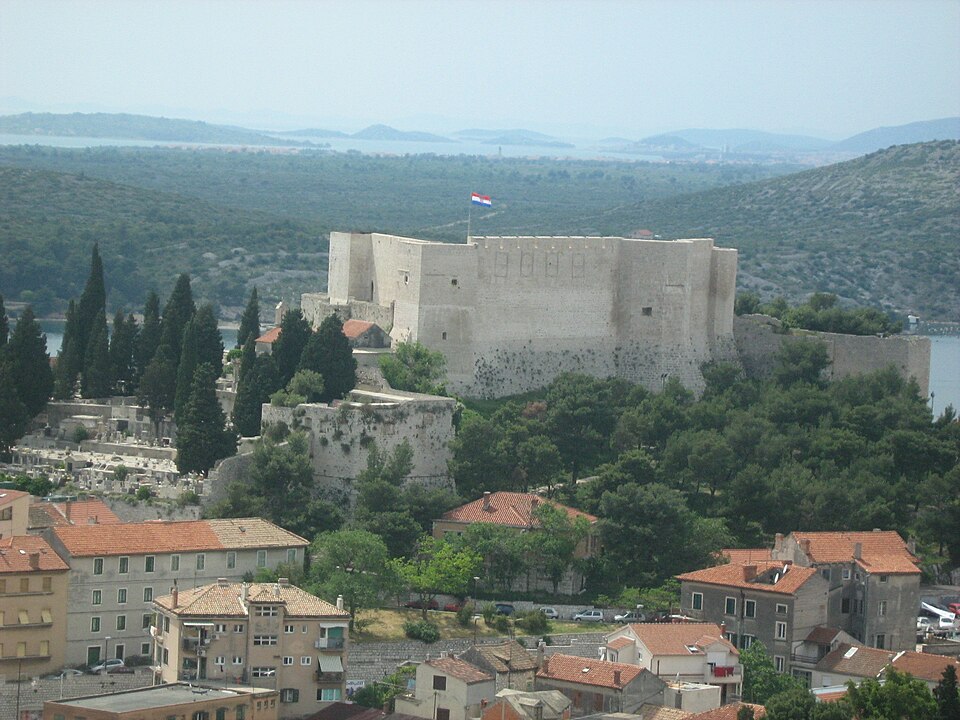 Datoteka:Tvrdava.sv.mihovil.sibenik.JPG